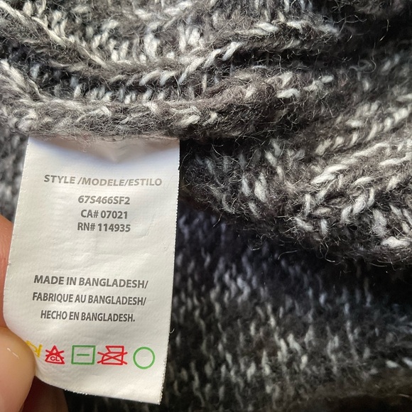 RD Style Two-Tone Gray Drape Cardigan - Picture 7 of 12